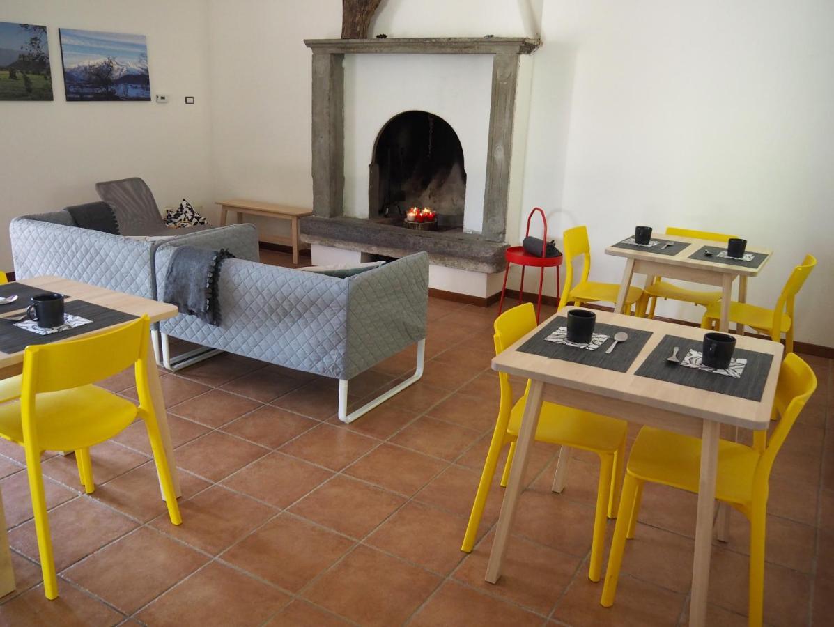 Open Cascina Villa Colico Exterior photo
