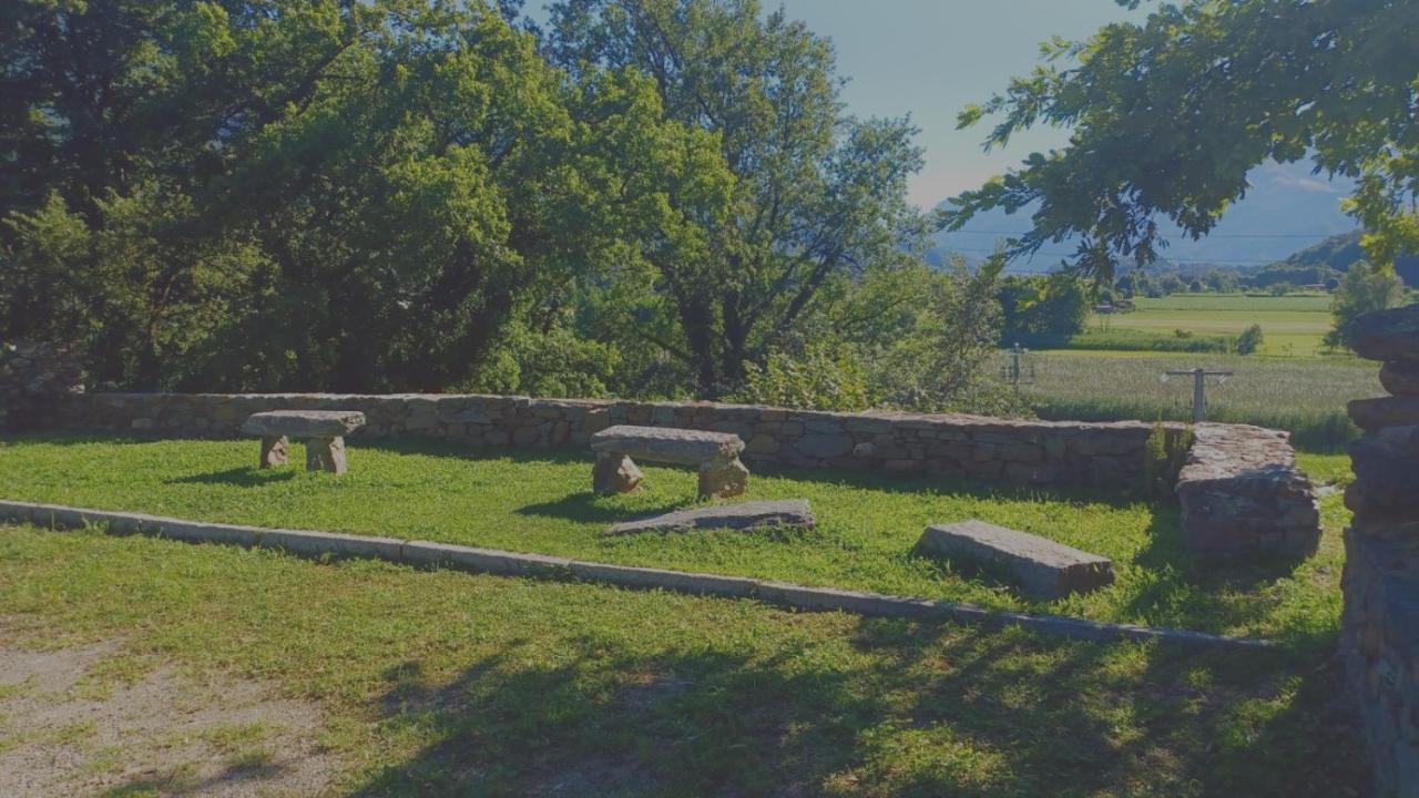 Open Cascina Villa Colico Exterior photo